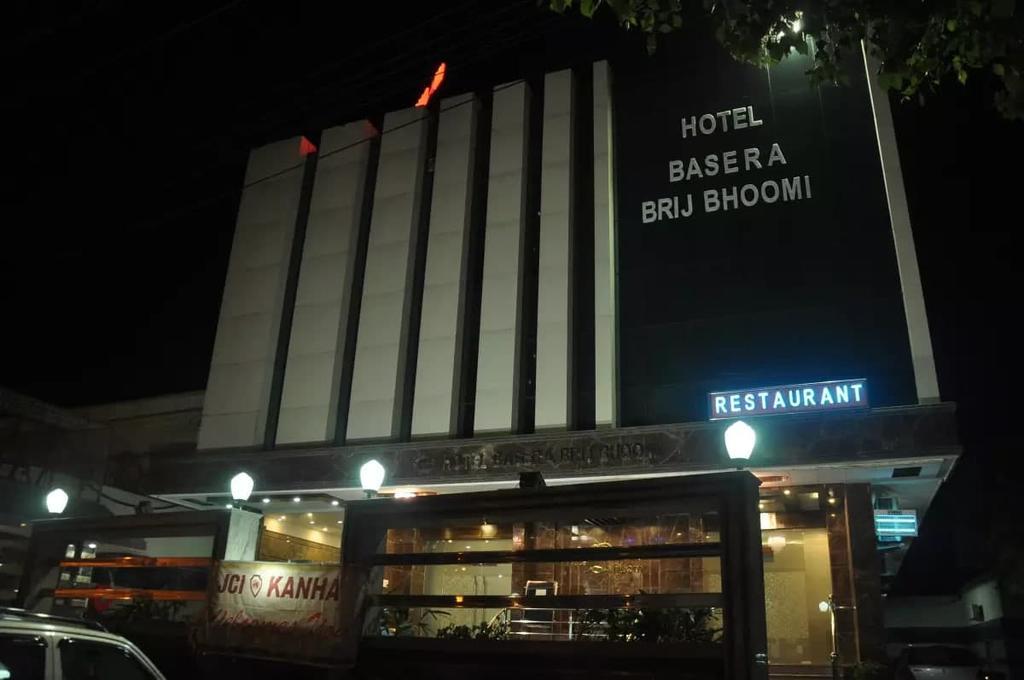 Hotel Basera Brij Bhoomi Vrindāvan Zewnętrze zdjęcie