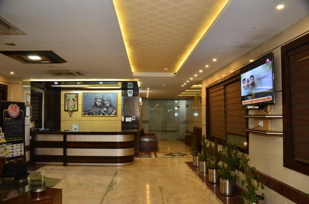 Hotel Basera Brij Bhoomi Vrindāvan Zewnętrze zdjęcie